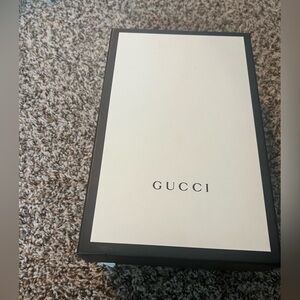 Gucci shoe box